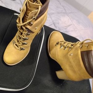 Guess Boots